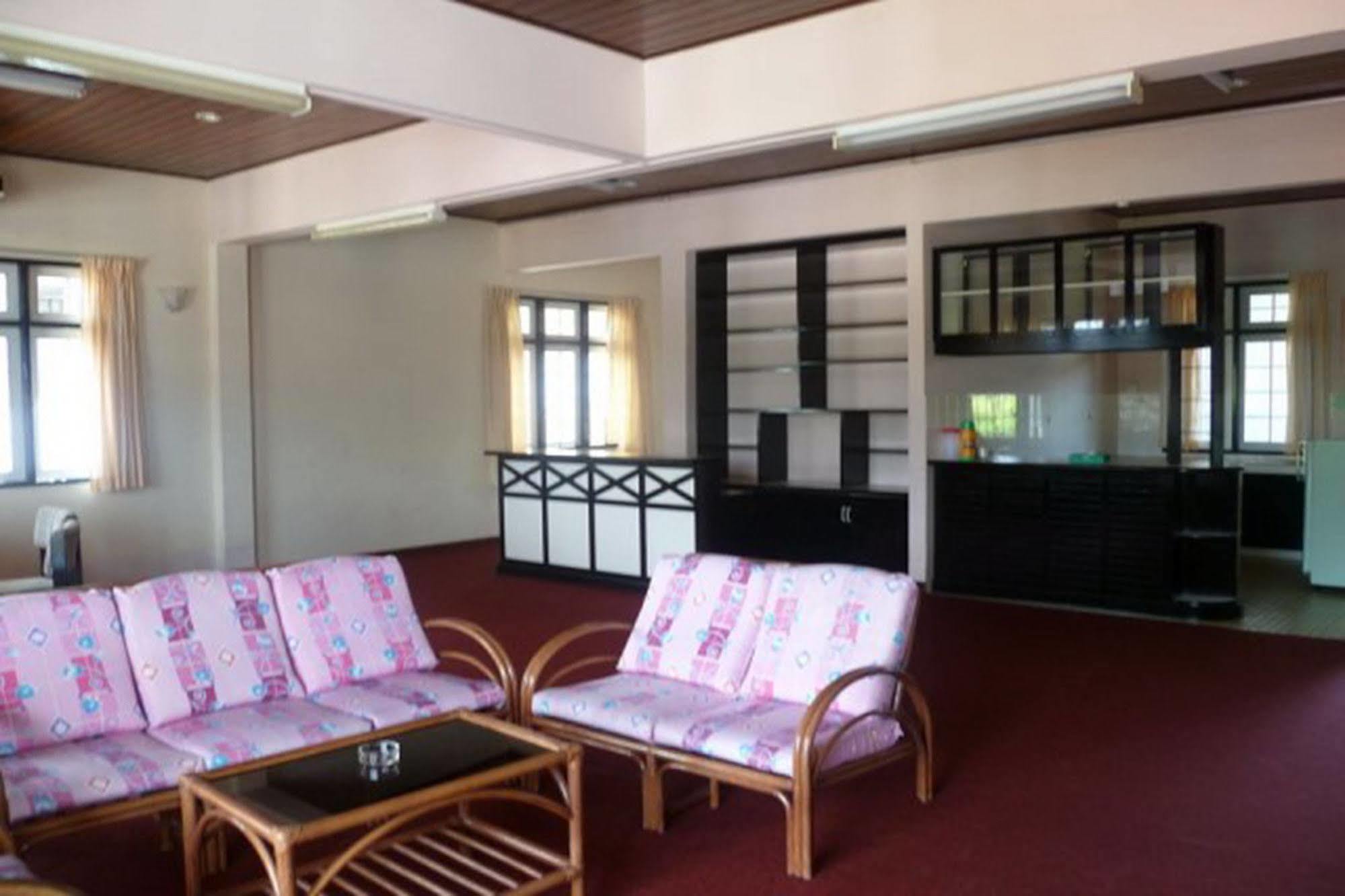 Country Lodge Resort Brinchang Eksteriør billede